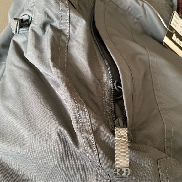 Westbeach Basecamp Series snow pants - Picture 9 of 16